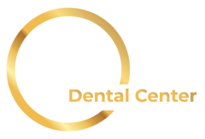 F Dental center logo